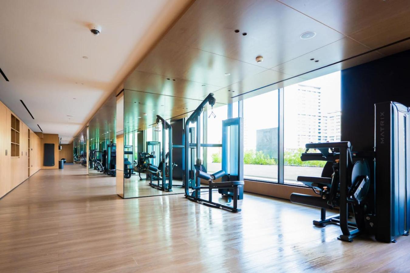 Luxury 1br On High Floor Jvc * Dubai